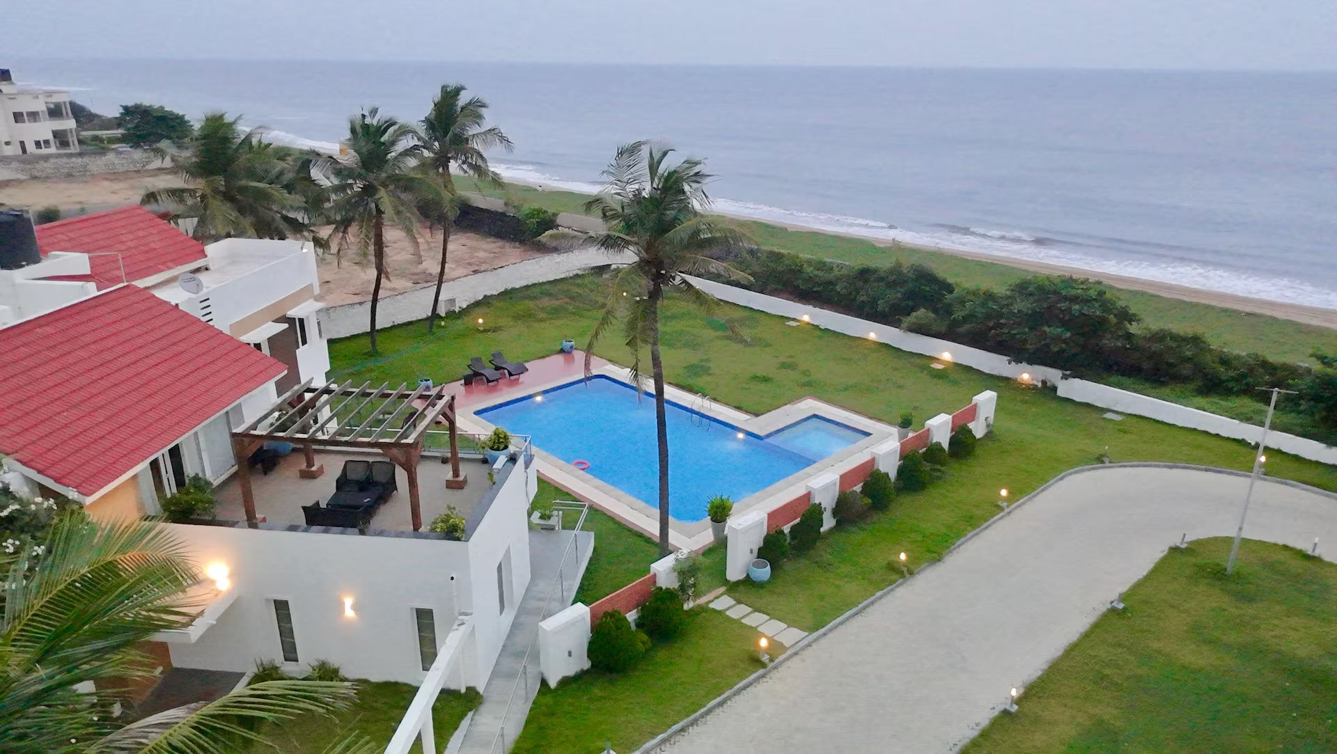 VILLA BAY